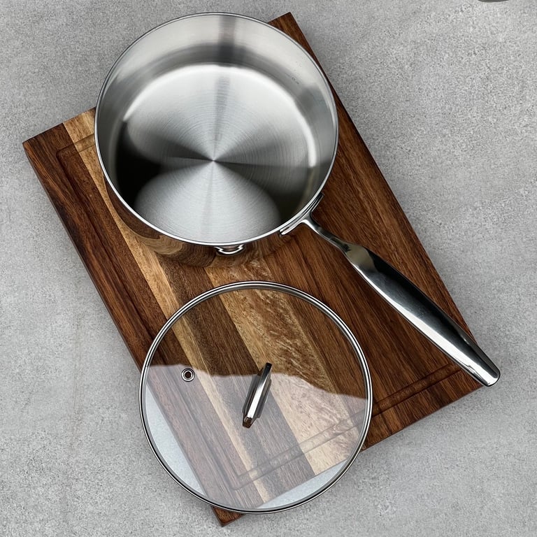 Quánh đúc inox 3 lớp đáy liền Kaiyo  size 16-18cm