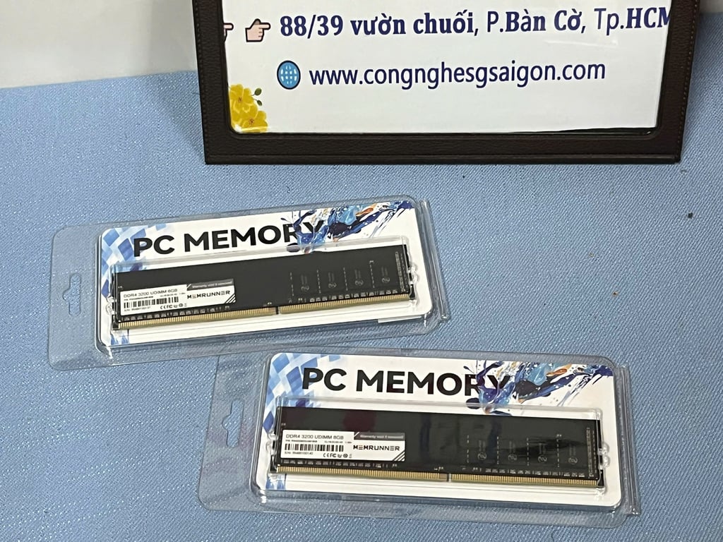 RAM PC Memrunner 8Gb DDR4 3200MHz (Rn43208G5U1B220B)
