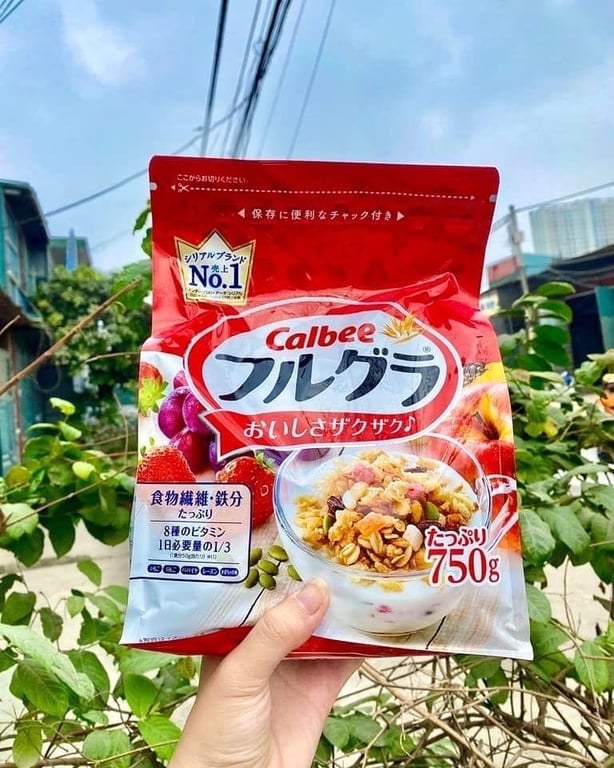 Ngũ cốc Calbee 750g Nhật Bản😋