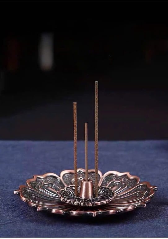 Set 2 đế trầm hoa sen