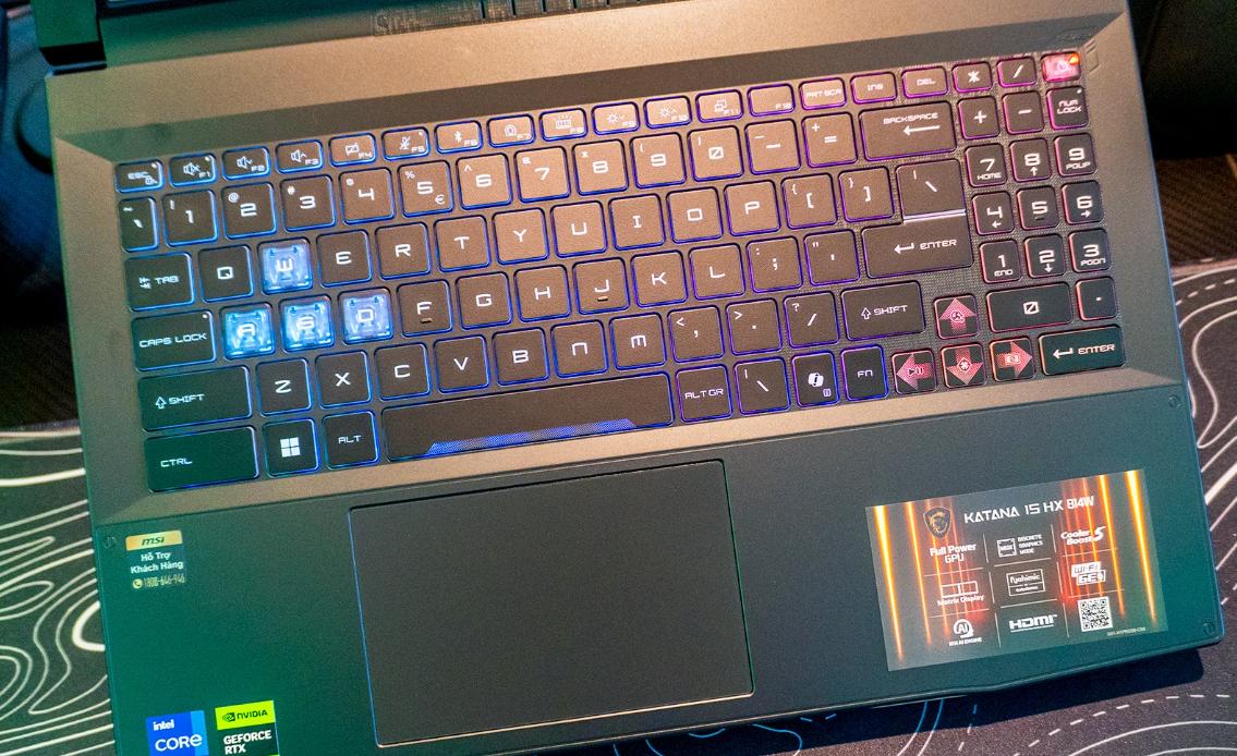 Laptop MSI Katana 15 HX B14WFK 267VN