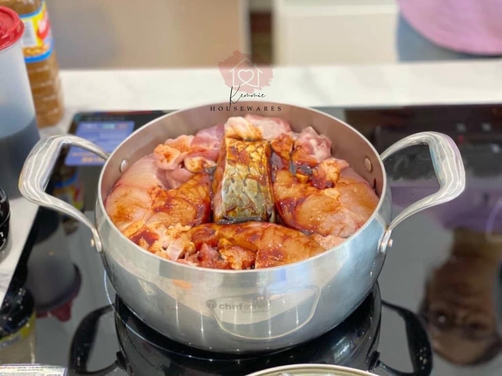 Nồi 3.8L tupper ware