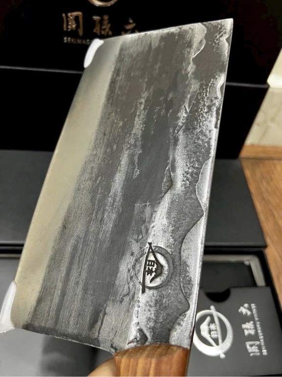 Dao chặt Seki Nhật Bản