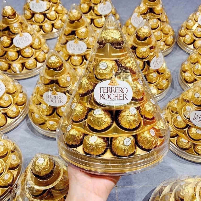 Socola tháp FERRERO ROCHER