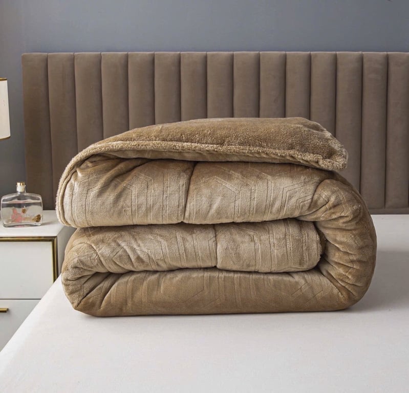 Chăn lông cừu cao cấp Kirkland sighnature 2.2*2.4m