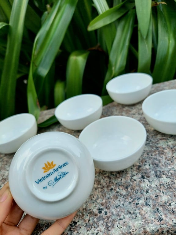 Set 10 chén chấm sứ Minh Châu logo hãng vn air