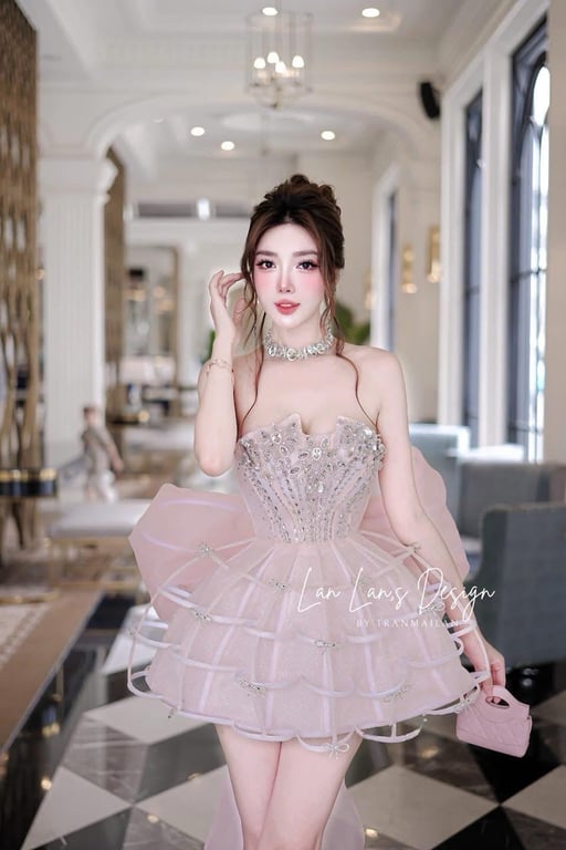 Váy kết đá choàng nơ TKCC