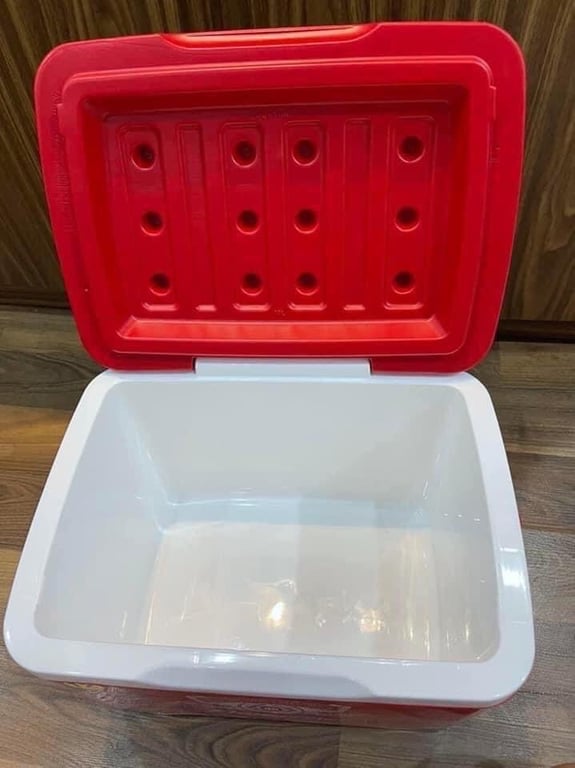 Thùng_Đá_Budweiser_Cao_Cấp_12L