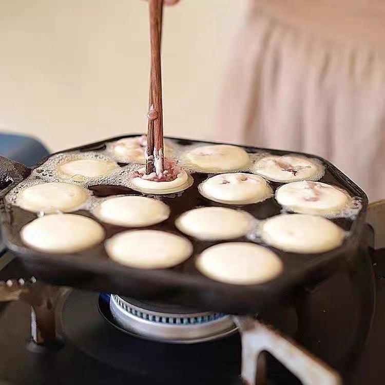 Chảo gang làm bánh bạch tuộc Takoyaki