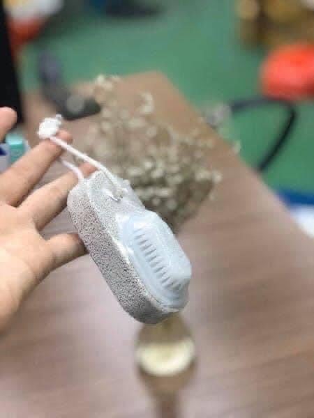 chải chà gót chân đá san hô kèm bàn chải cọ móng Nhật Bản