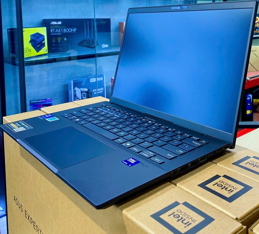 Laptop Asus ExpertBook B5 B5404CMA-Q70249WL
