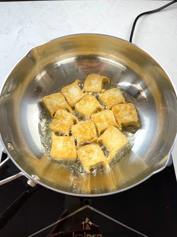 CHẢO INOX ĐÚC LIỀN KHỐI CÓ MIỆNG RÓT KALPEN ZENGER 20-24-26-28CM