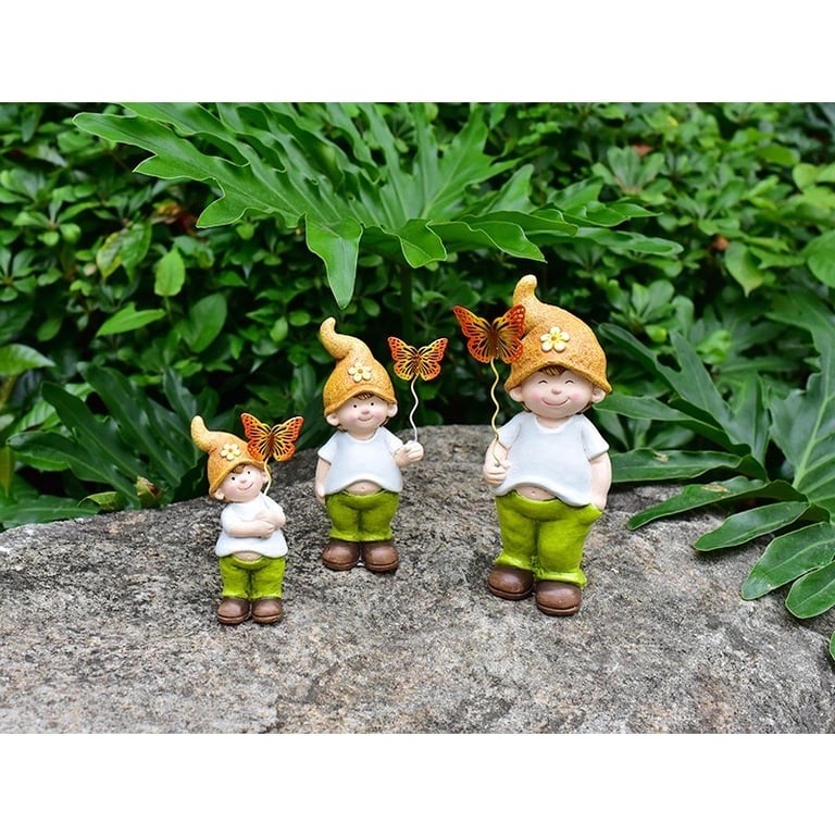 Set 3 cậu bé hở rốn, set 3 bé gái dạo chơi