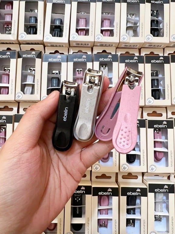 BẤM MÓNG TAY EBELIN