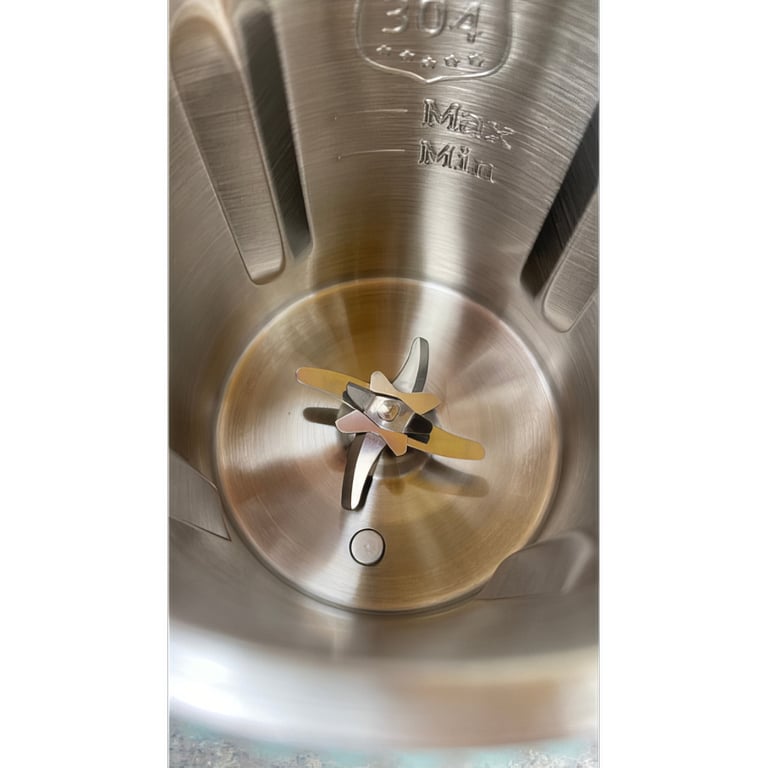 MÁY LÀM SỮA HẠT RAPIDO 600ml RHB-500DG