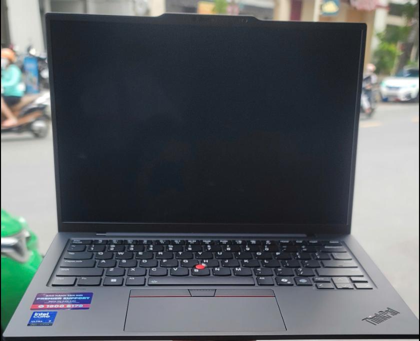 Laptop Lenovo ThinkPad X1 Carbon Gen 13 21NX003AVN (Intel Core Ultra 7 255H | 32GB | 1TB | Intel Arc 140T | 14 inch WUXGA IPS | Win 11 Pro | Đen)