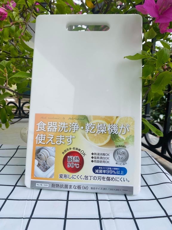 THỚT NHỰA KHÁNG KHUẨN NHẬT BẢN DÀY 1.3cm