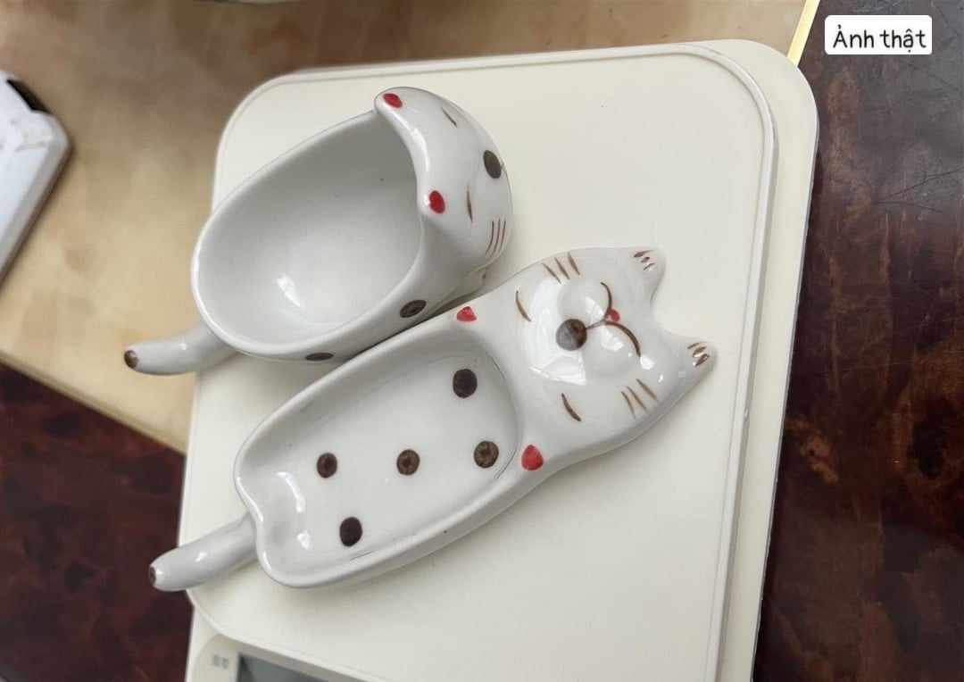 Bát đựng nước chấm - gác đũa hình mèo