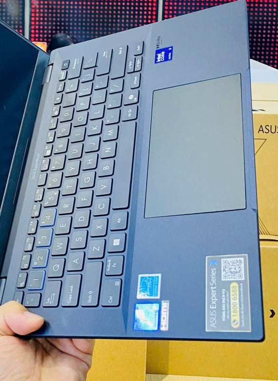 Laptop Asus ExpertBook B5 B5404CMA-Q70249WL