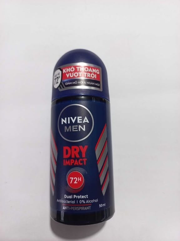 Lăn nivia men khô thoáng  c/50ml