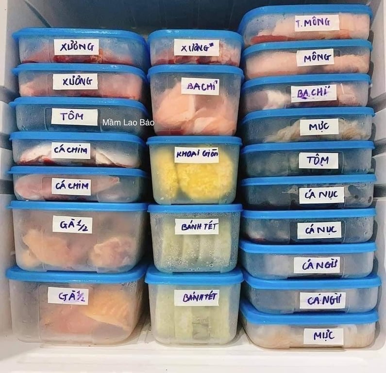 Set 4 hộp trữ đông happy set 650ml thấp