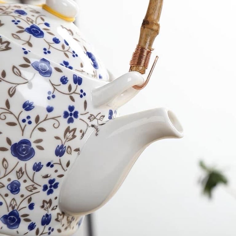 Set ấm pha trà kèm khay trúc hoạ tiết hoa nhí siêu xinh