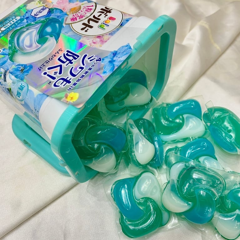 HỘP VIÊN GIẶT XẢ BOLD 4 IN 1 Nhật Bản