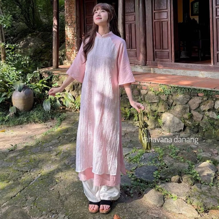 AD HVN Tâm Nghiên - hồng