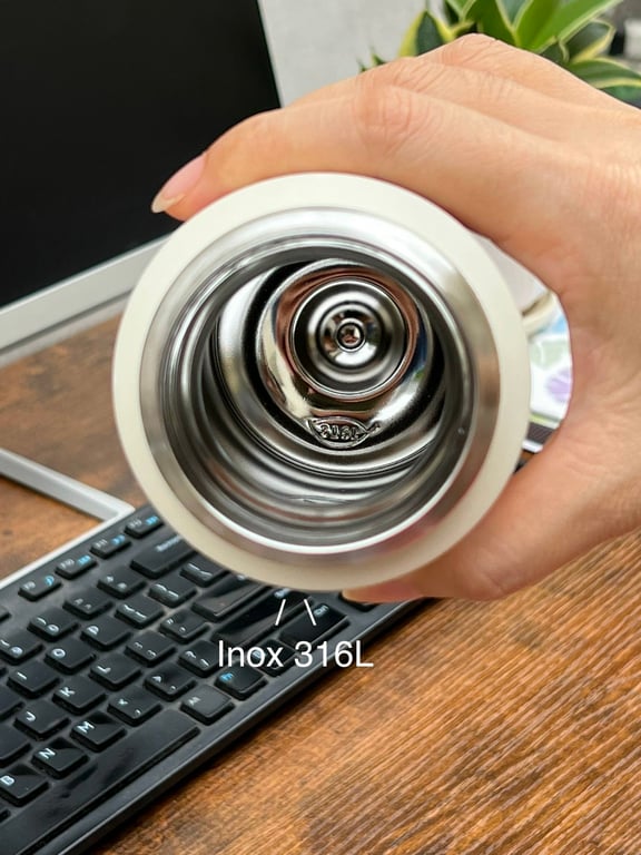 Bình giữ nhiệt chân không Kaiyo 600ml