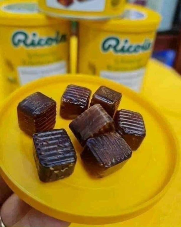 KẸO NGẬM HO RICOLA ĐỨC