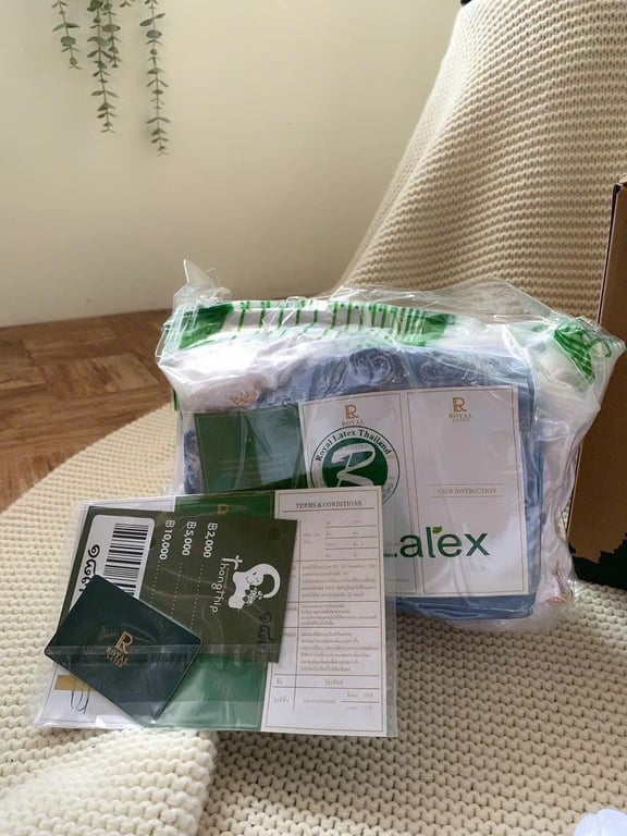 Gối cao su non Royal Latex 40x60cm - có hộp đẹp! MC10