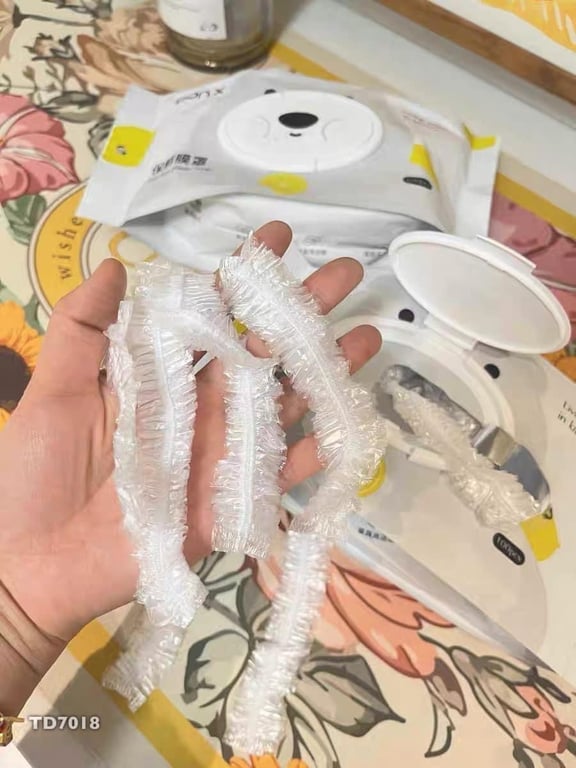 Set 100 túi màng bọc thực phẩm mẫu mới cực tiện gọn mà rất dễ dùng nha