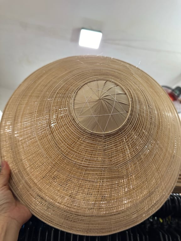 PK Nón thưa kem