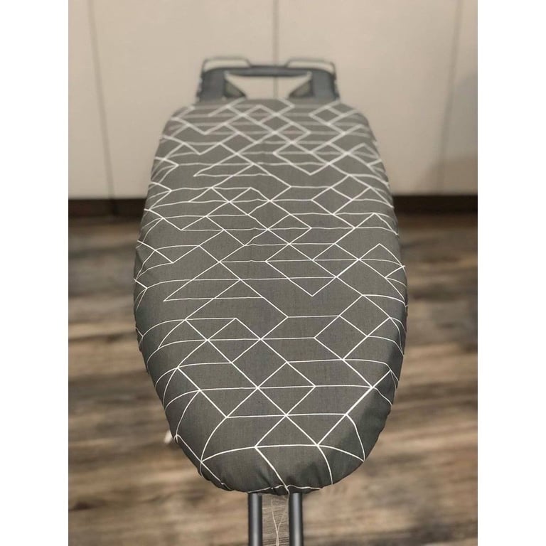 Cầu là ủi quần áo dạng đứng Lebenlang LBB363