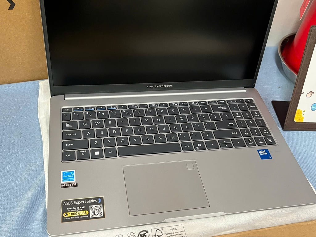 Laptop ASUS ExpertBook P1 P1503CVA-C5H16-50W