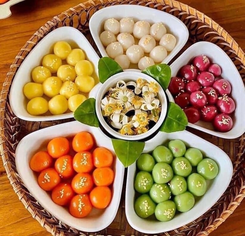 Bộ Bát Đĩa Hoa Mai Men Trắng Sứ Sương Bát Tràng Cao Cấp Kèm Khay Mây