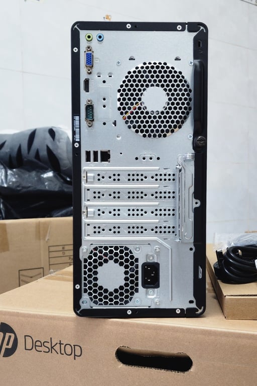 Bộ Máy Tính Để Bàn HP 280 Pro G9 9E812PT (Core i5 12500/ Intel H670/ 8GB/ 256Gb SSD/ Intel UHD Graphics 770/ Windows 11 Home)