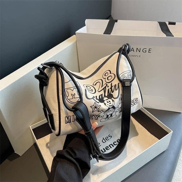 CHỐT GẤP EM MÃ TÚI MICKEY ĐANG HOT