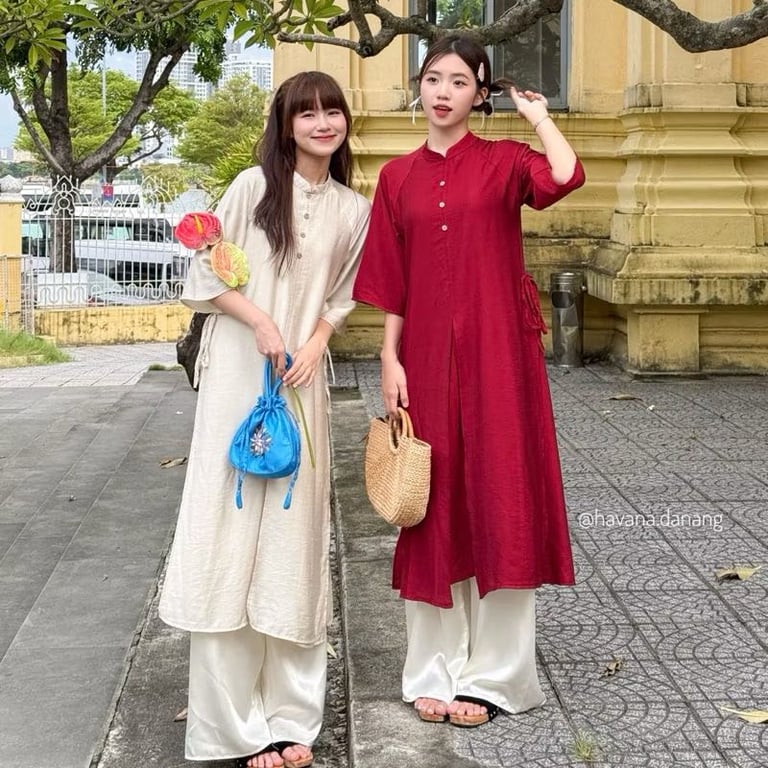AD HVN Ý Huyên - đỏ