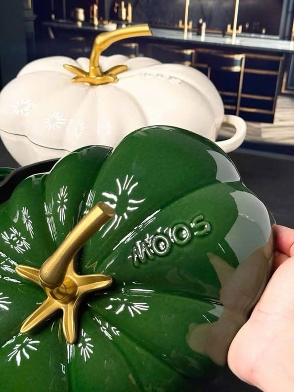 NỒI GANG CÀ CHUA MOOS 27CM