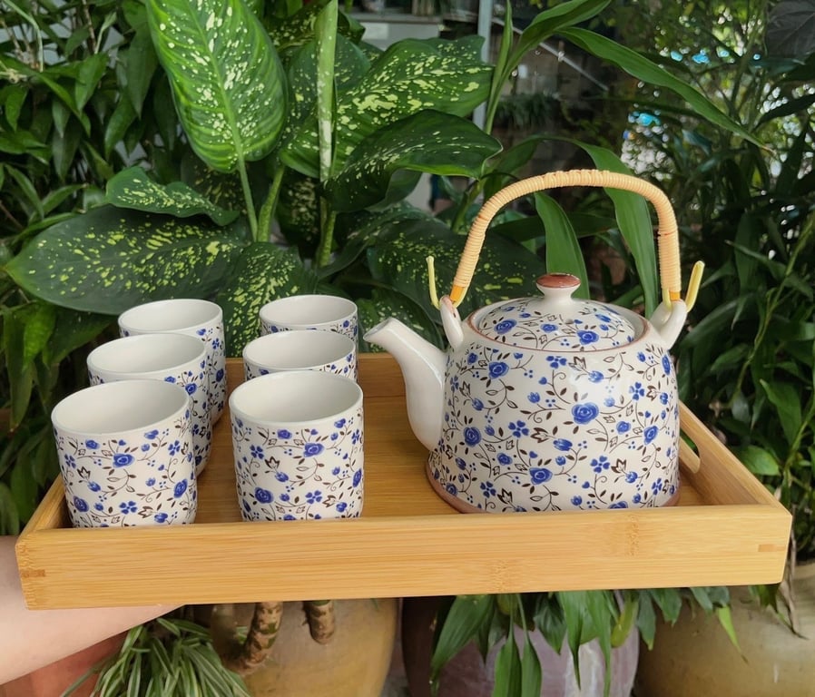 Bộ Ấm Trà Kiểu Nhật kèm 6 cốc xinh xỉu