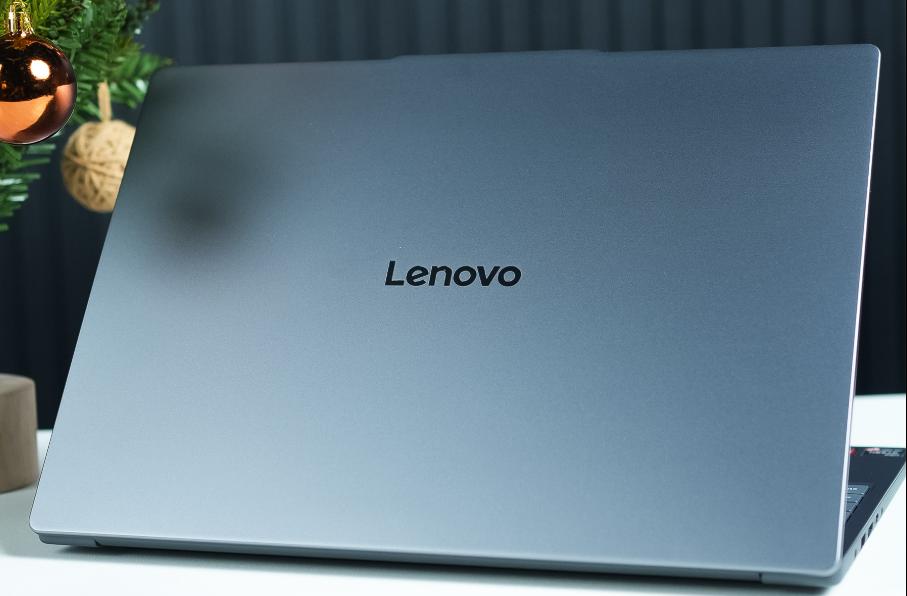 Laptop Lenovo IdeaPad Slim 3 15ARP10 83K700EPVN