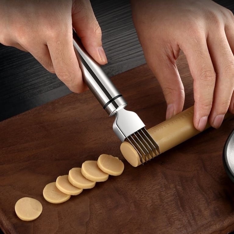 Dụng cụ chẻ hành inox