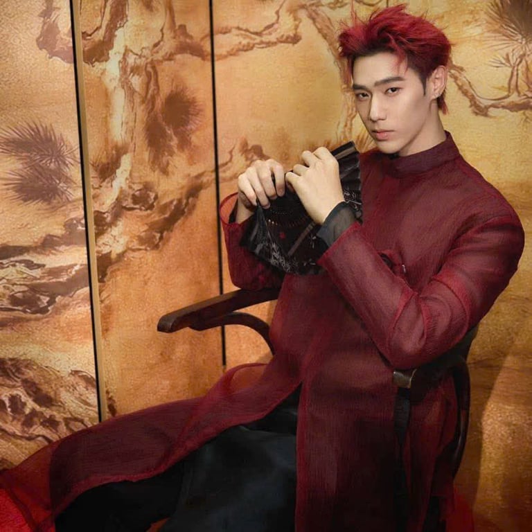 Magnus - AD Cầm đỏ S/M/L