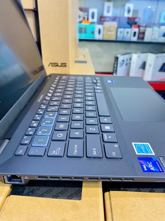 Laptop Asus ExpertBook B5 B5404CMA-Q70249WL