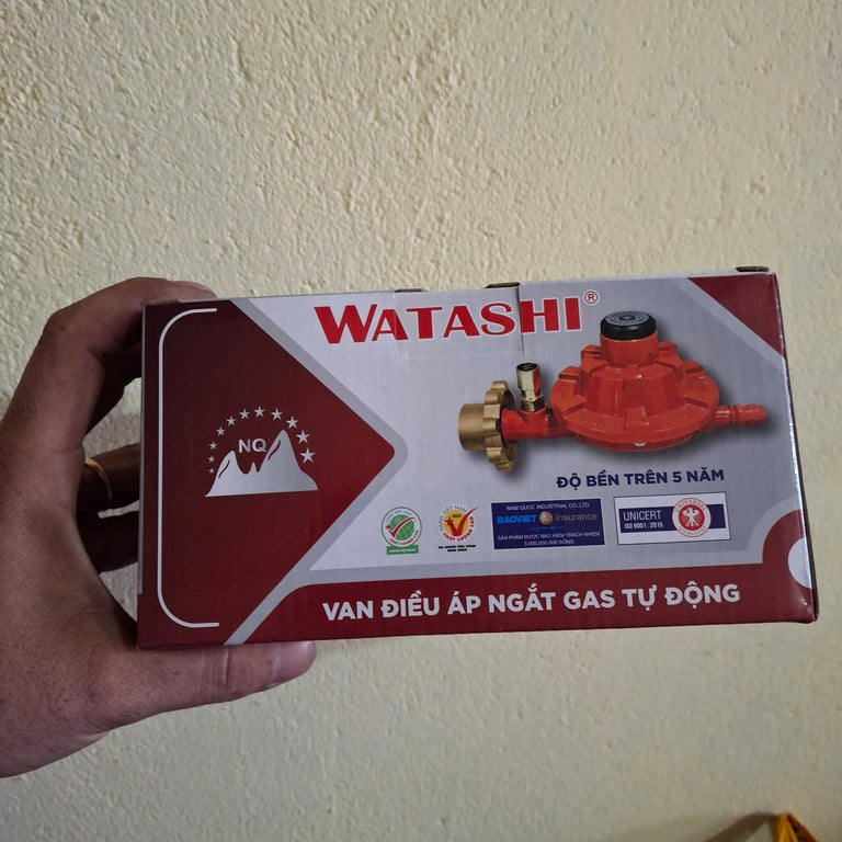 Van điều áp Watashi đỏ