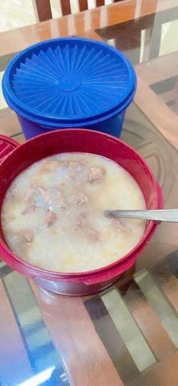 TUP07 - Bộ 5 hộp bảo quản thực phẩm Tupperware Midi Deco, dung tích 5x1Lit