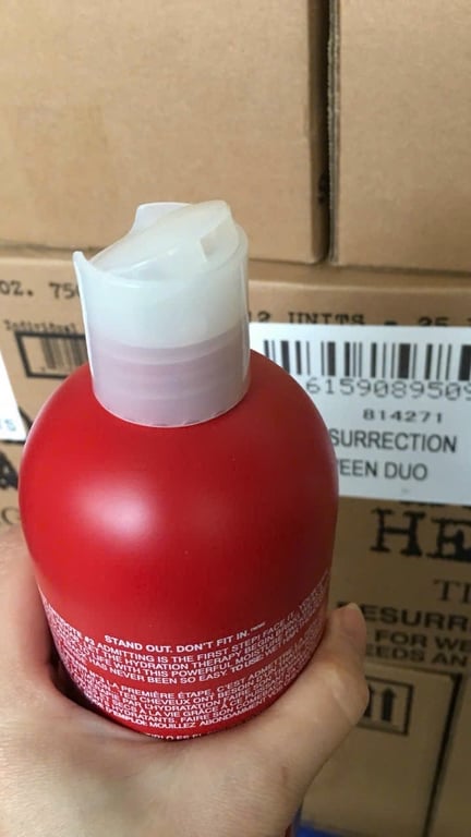 Cặp Dầu Gội TiGi Đỏ Phục Hồi Tóc Hư Tổn