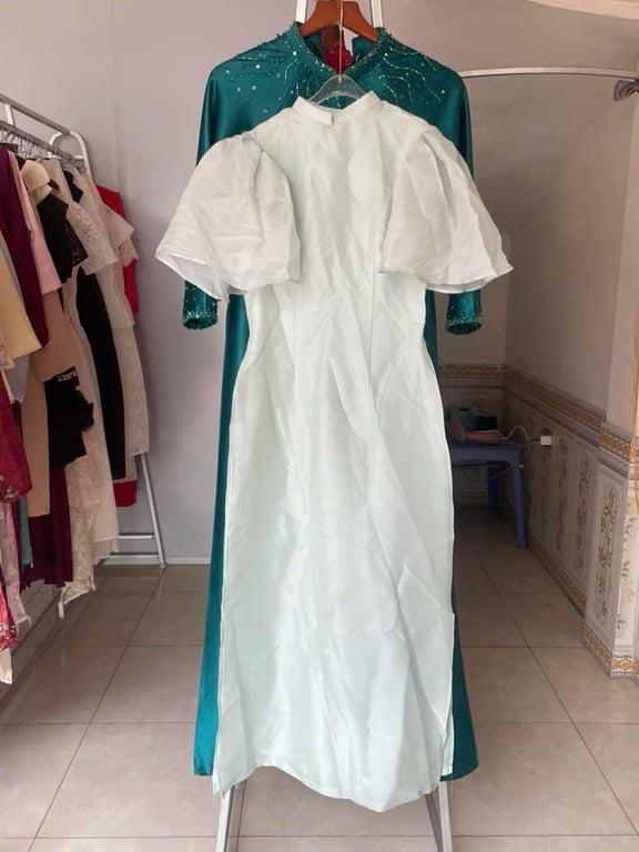 Áo xanh bé cấp 2