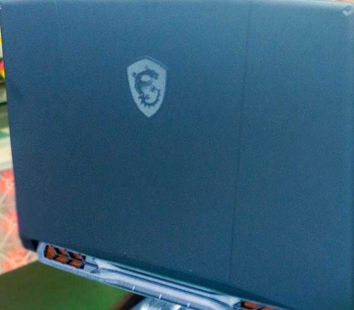 Laptop MSI Katana 15 HX B14WFK 267VN